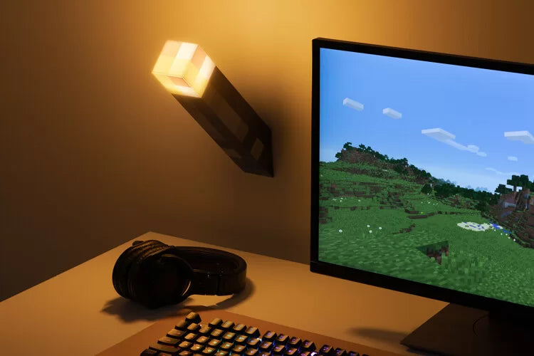 Antorcha Decorativa Minecraft™ – Ilumina tu mundo en 8 bits
